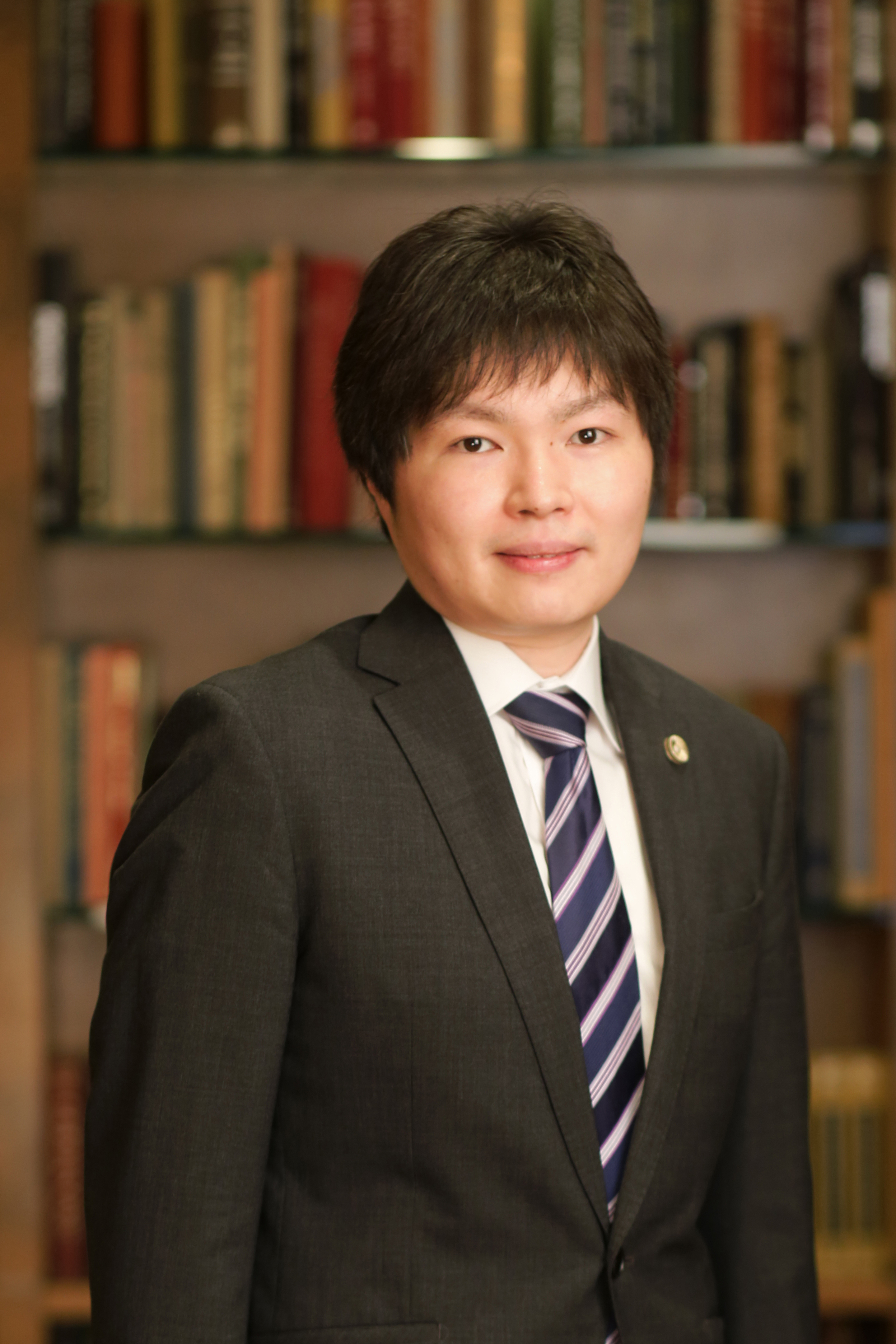 弁護士坂本龍彦